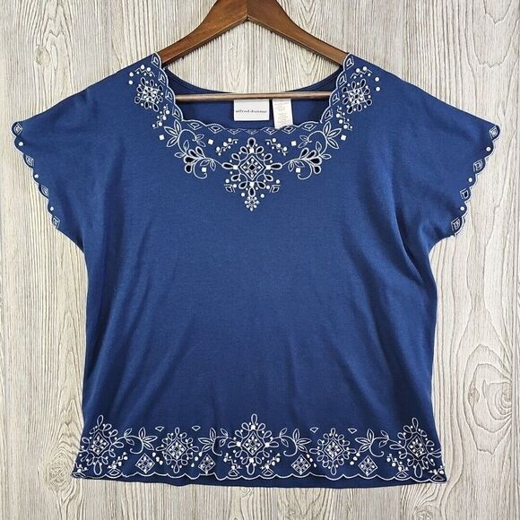 Alfred Dunner Top Women's Medium Blue‎ White Knit Embroidered Beaded Pullover - Picture 1 of 7